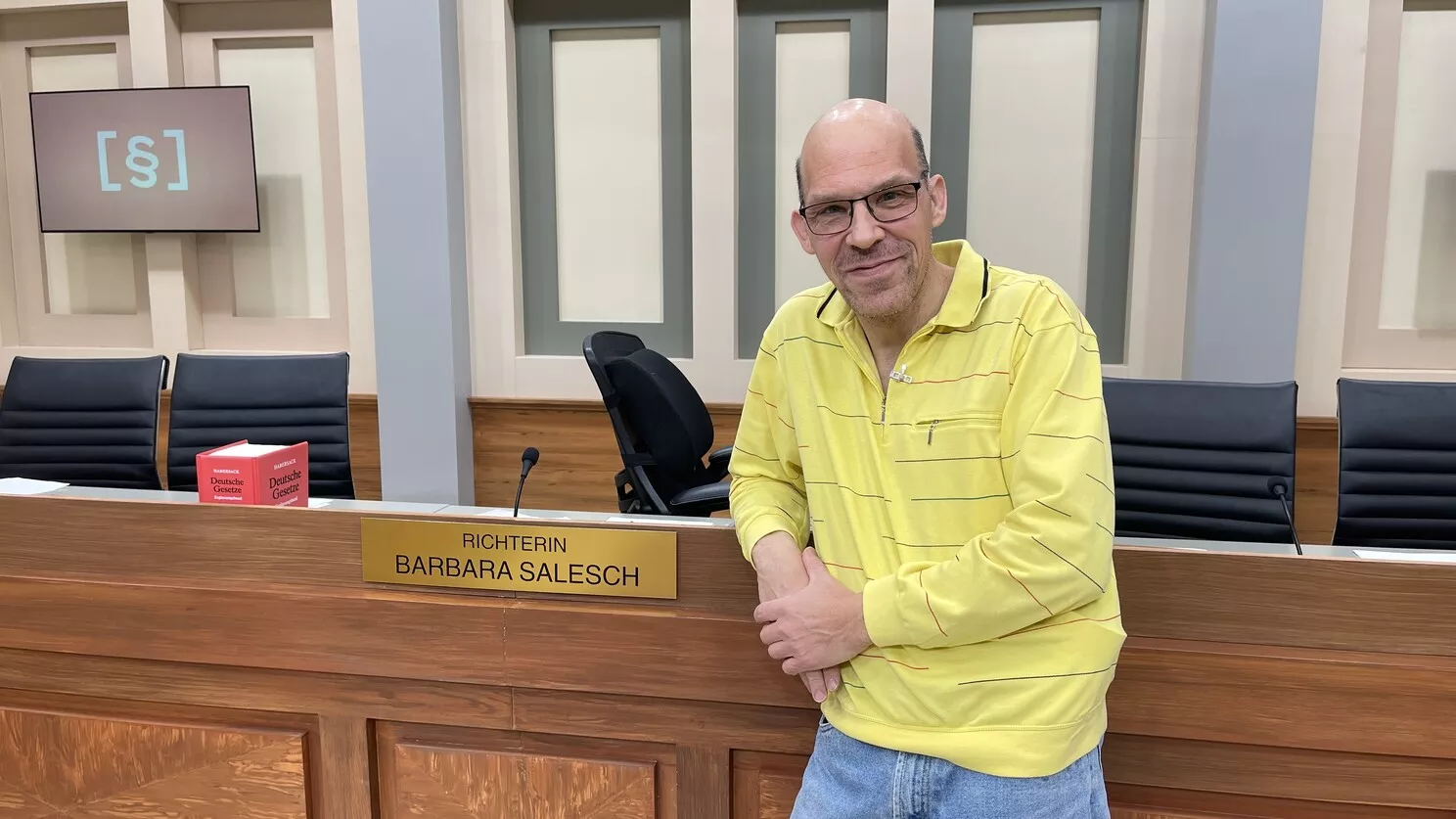 Alexander Hochenedel am Set von Barbara Salesch